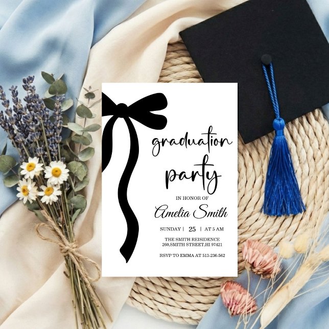 Simple  Black Bow graduation party invitation Einladung (Von Creator hochgeladen)