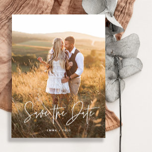 Simple Boho Elegantes Script-Foto Save the Date Ankündigungspostkarte