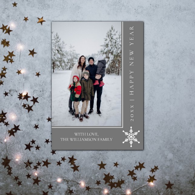 Simple Carte photo du Nouvel An flocon de neige |  (Simple Snowflake New Years Photo Card - Gray)