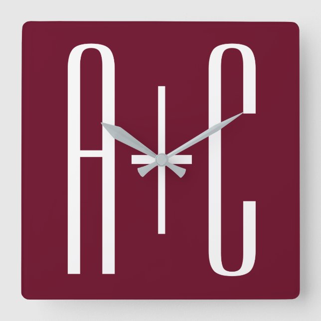 Simple Couples Initials | White & Burgundy Quadratische Wanduhr (Vorderseite)