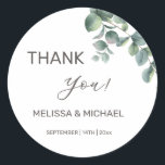Simple Eucalyptus Leave Wedding Thank You Runder Aufkleber<br><div class="desc">Simple eucalyptus leave wedding thank you sticker with bride and groom names and the wedding date.</div>