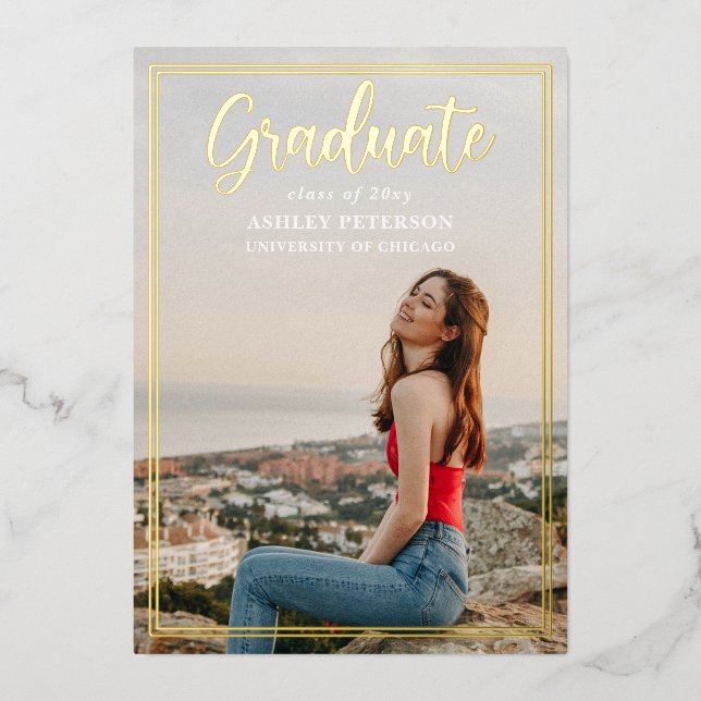 Simple Frame Gold Script Foto Abschluss Folieneinladung (Vorderseite)