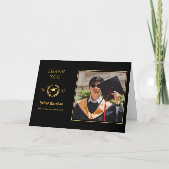 Simple Golden Cap Laurel Wreath Abschluss Foto Dankeskarte (Vorderseite)