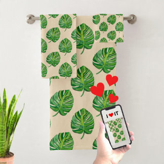 Simple Green Monstera Leaf Pattern on Light Beige Badhandtuch Set