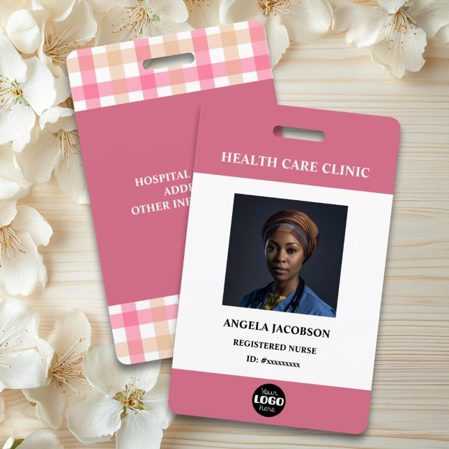 Simple Hospital Employee Logo Pink Photo ID Ausweis (Von Creator hochgeladen)