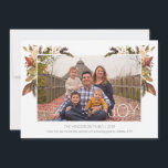 Simple Joy Watercolor Floral Christmas Card Feiertagskarte<br><div class="desc">Diese gedämpften Urlaubstöne werden Ihr Lieblings-Foto wunderbar hervorheben. Der Vers kann entfernt oder ersetzt werden,  um Ihren Anzug zu ersetzen. Wenn Sie Fragen haben oder Hilfe bei der Bestellung benötigen,  senden Sie mir bitte eine E-Mail. Ich helfe immer gerne. Foto credit,  Gracie Mae Fotografy,  https://maeganbartell.wixsite.com/graciemaephotography</div>