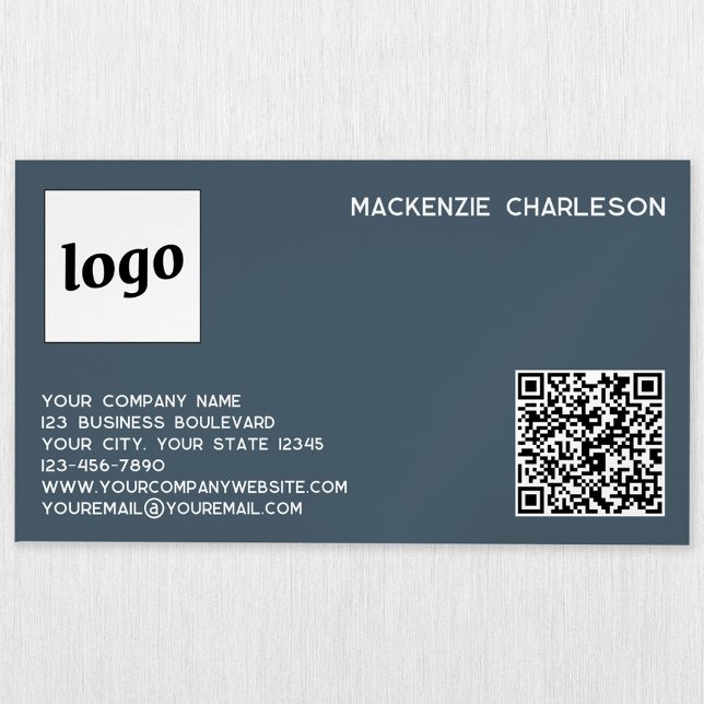 Simple Logo and QR Code Charcoal Gray Magnetische Visitenkarte (Simple logo with custom text QR code business branding promotional magnet business card)