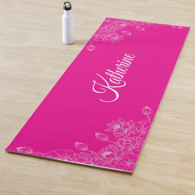 Simple Modern Floral Script Name Hot Pink Lotus  Yogamatte (Beispiel)