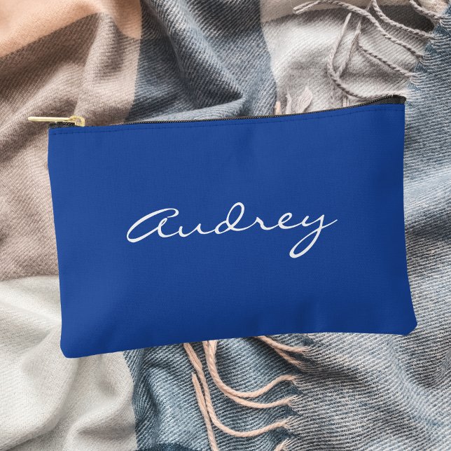 Simple Modern Minimalist Cute Aesthetic Blue Zubehörtasche (Von Creator hochgeladen)