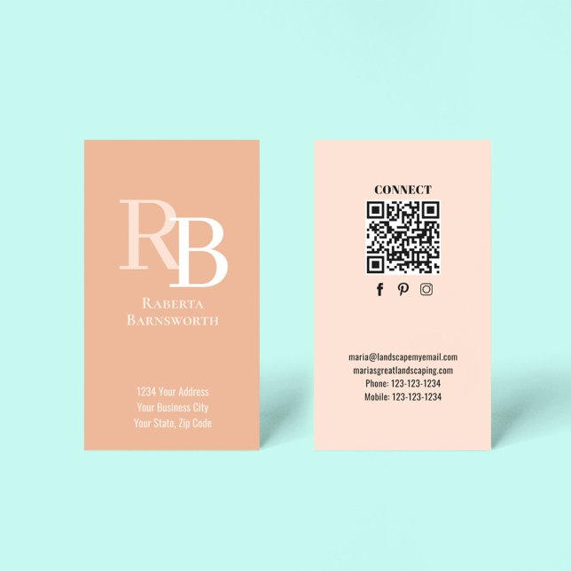 Simple Monogram QR Code Peach | Connect with Me Visitenkarte (Peach monogram business card template with a scannable QR code.)