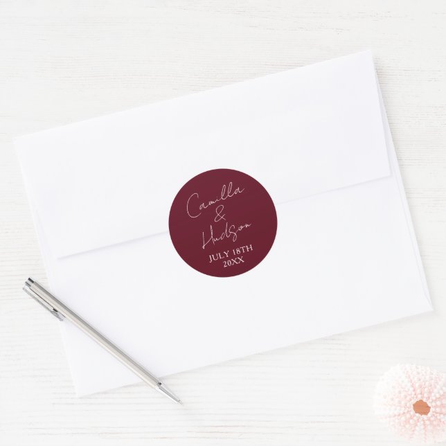 Simple Names Wedding Date Favor Envelope Runder Aufkleber (Umschlag)