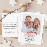 Simple Retro 1 Foto Merry Bright Niedliche Weihnac Feiertagspostkarte<br><div class="desc">Dieses festliche Merry and Bright Design wurde mit einem lustigen, modernen Drehbuch-Schriftart und meine Hand Buchstabierten Block Schriftart in einem Retro-Stil in Aqua Blau und Rot überzogen mit meiner Hand gemalt Weihnachtsmannmütze mit Heiligen und Beeren, um Ihre Familie Foto Glanz als Stern. Fügen Sie Ihren Familiennamen und benutzerdefinierten Text hinzu,...</div>