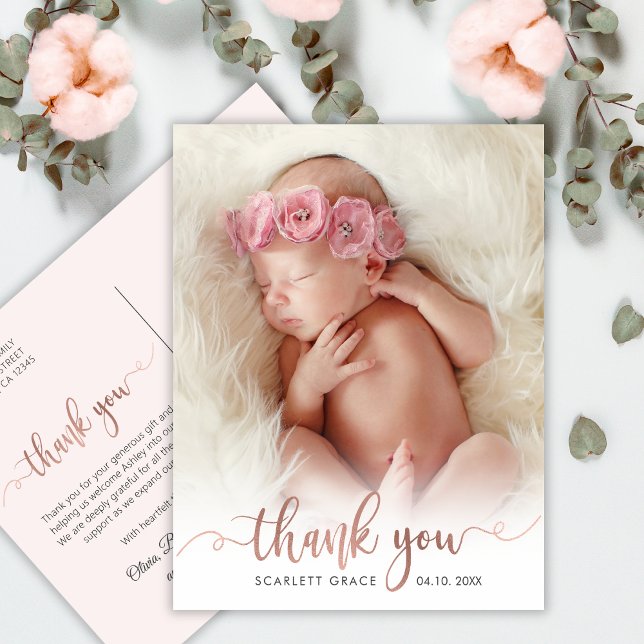 Simple Rose Gold Script Baby Foto Vielen Dank Postkarte (Von Creator hochgeladen)