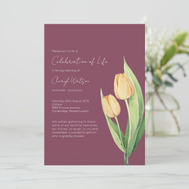 Simple Tulip Celebration of Life Funeral Einladung (Stehend Vorderseite)