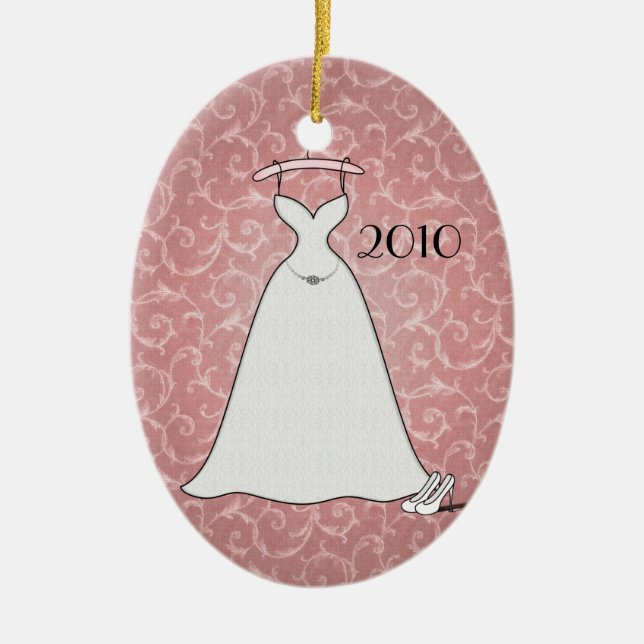 "Simplement ornement de dentelle" (Devant)