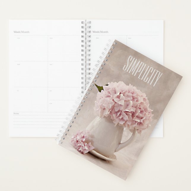 Simplicité Pink Hydrangeas dans un Pitcher (Devant avec enveloppe)