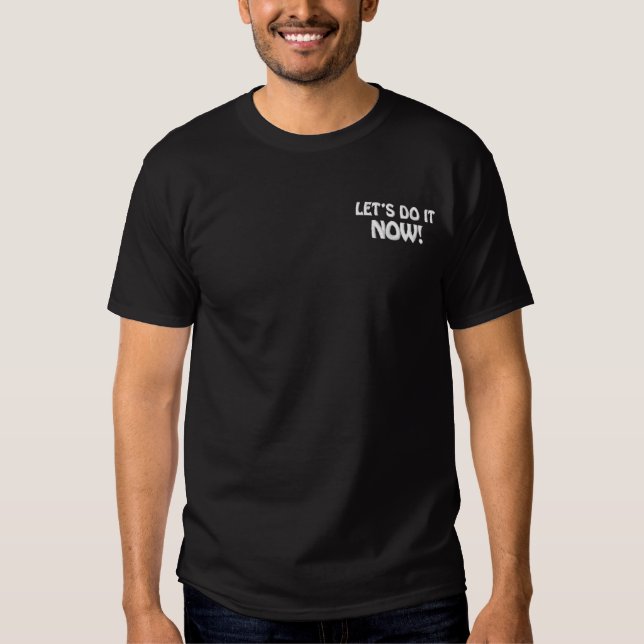 Simply - DIY Monograms & Names Besticktes T-Shirt (Vorderseite)