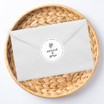 Simply Elegant Wedding Runder Aufkleber<br><div class="desc">This round wedding sticker features a minimal black and white design that adds a polished finishing touch to your wedding stationery. Perfect for sealing invitation envelopes, decorating favor bags, or adding a cohesive detail to your wedding suite, the clean monochrome style pairs beautifully with formal and black tie celebrations. Simple,...</div>