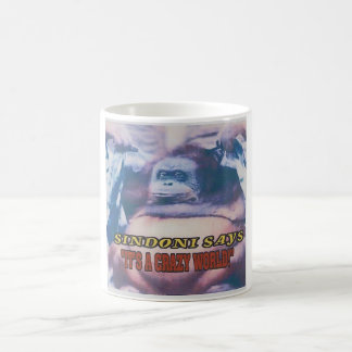 Sindoni sagt, es ist eine verrückte Welt Kaffeetasse