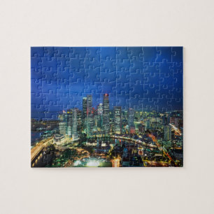 Singapur Skyline bei Nacht, Singapur
