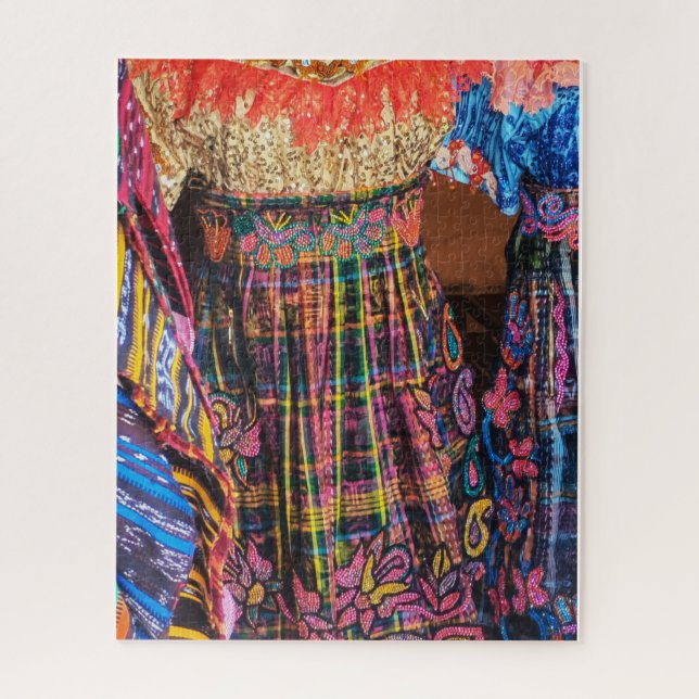 Single Dress Mannequin Detail (Vertikal)