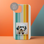 Single Foto Gallery - Retro Streifen aquamarin ora Case-Mate iPhone 14 Hülle<br><div class="desc">Ein Retro Regenbogen mit 70er inspiriert Farben und einem minimalen Muster. Fügen Sie Ihre Lieblings-Selfie oder Portrait eines Freundes. Verwenden Sie ein quadratisches Foto, um ein einzigartiges und persönliches Geschenk zu kreieren oder den Hipster Welpen behalten und einen trendigen Sake zu machen. Wenn Sie die Bilder anpassen müssen, klicken Sie...</div>