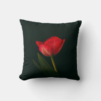 Single Red Tulip Kissen