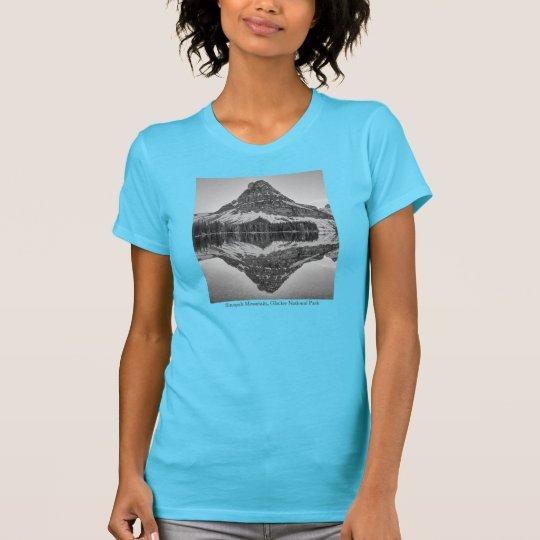 Sinopah Gebirgsreflexions-Entwurf T-Shirt