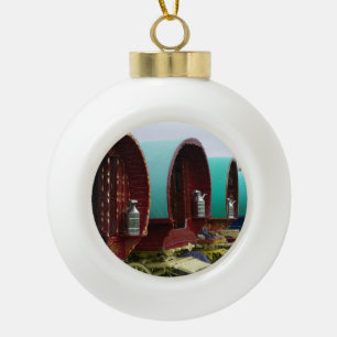 Sinti und Roma Waggons Keramik Weihnachtsschmuck Kugel-Ornament