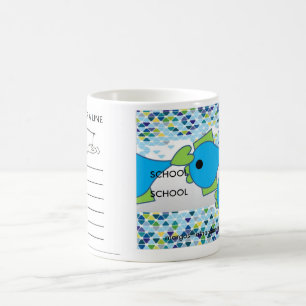 Sip de tasse de café et poissons de plan