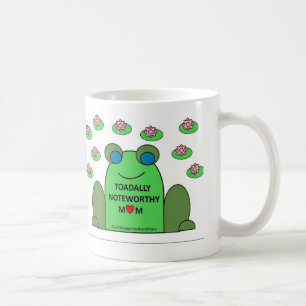 Sip et tasse de café de plan pour la maman