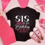Sis of the Birthday Girl Customized Squad Matching T-Shirt<br><div class="desc">Suchen Sie ein Shirt zum Geburtstag, das Ihr Party komplett macht? Schauen Sie sich nur unsere passenden Geburtstags-Crew-Shirts an! Diese stilvollen T-Shirts sind perfekt für jeden Geburtstagsfeier. Unsere passenden Shirts sind ein tolles Geschenk für Ihre Freunde und Familie und können als Teamkollegen oder als Gruppentee zusammengefasst werden. Mit so vielen...</div>