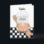Sister Birthday Whimsical Gnome Koch Cooking Karte<br><div class="desc">Feiern Sie den besonderen Tag Ihrer Schwester mit einer Touch kulinarischer Genüsse in dieser einzigartigen Geburtstagskarte! Stellen Sie sich sie in der Küche vor, tragen Sie den Hut eines Koch und fügen Sie eine spielerische Drehung mit einem Holzlöffel, einem Topfhalter und vielleicht einem skurrilen Bart hinzu. Die Karte erfasst den...</div>