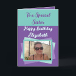 Sister Foto name lila grün Geburtstag Karte<br><div class="desc">Auf eine besondere Schwester. Herzlichen Glückwunsch zum Geburtstag. Fügen Sie einen Namen und ein Foto hinzu. Lila,  grün und minze.</div>