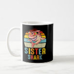 Sister Shark Vintag Retro Shark Lover Mother's Da Kaffeetasse<br><div class="desc">Schwester Shark Vintag Retro Shark Lover Muttertag</div>