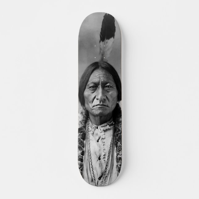 Sitting Bull Skateboard (Vorne)