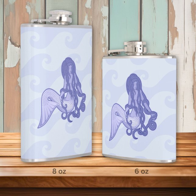 Sitzen von Mermaid Blue Flachmann (Von Creator hochgeladen)
