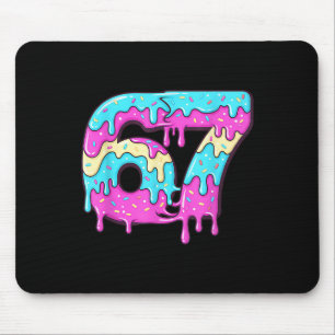 Six Seven 67 Meme tropfende Zahl 67 Eiscreme Mousepad