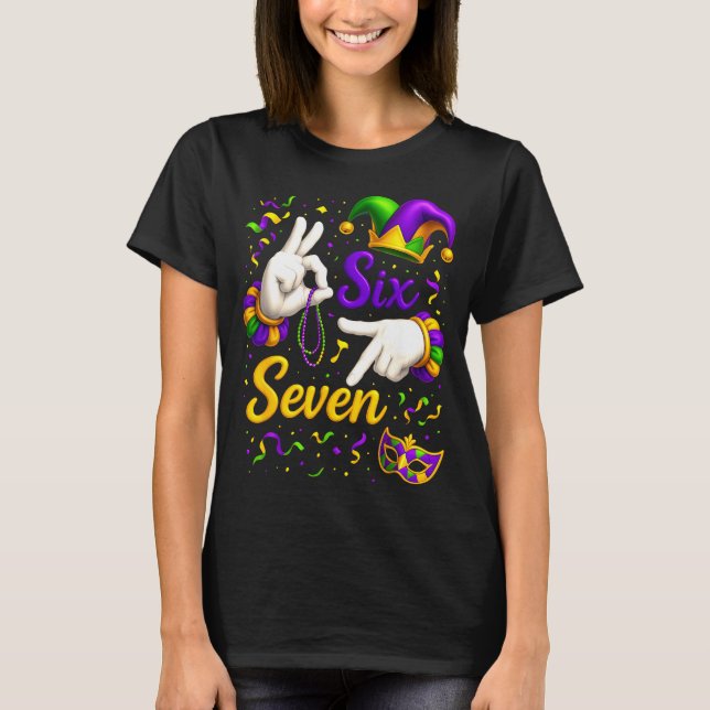 Six Seven 6 7 Meme Mardi Gras Jester Hand Sign Fat T-Shirt (Vorderseite)