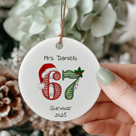 Six Seven 6 7 Überlebender Lustiger Weihnachtsurla Keramik Ornament