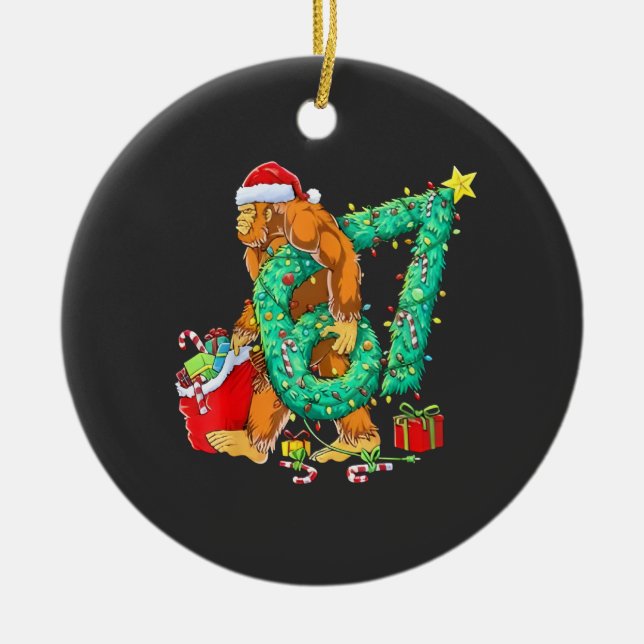 Six Seven Bigfoot 67 Sasquatch Meme Christmas Keramik Ornament (Vorne)