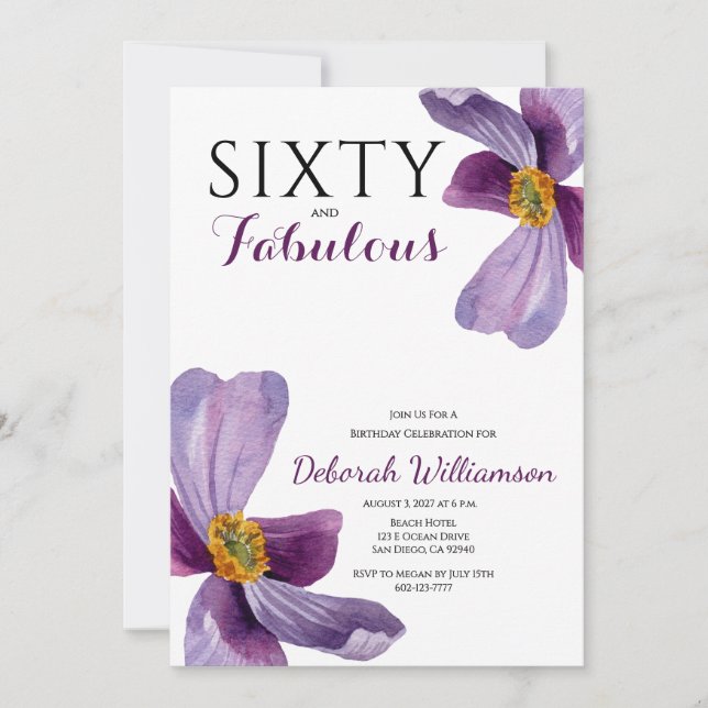 Sixty and Fabulous Purple Floral 60th Birthday  In Einladung (Vorderseite)
