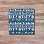 Skandinavische Marine Blauer Weihnachtsbaum Nordic Fliese<br><div class="desc">Dieser Keramik-Kachel-Untersetzer mit marineblau-blauem Hintergrund präsentiert ein minimalistisches Design von Rentieren- und Weihnachtsbäumen,  das an die schlichte und bezaubernde Schönheit der nordischen Volkskunst erinnert. Kommt in ein paar verschiedenen Größen!</div>
