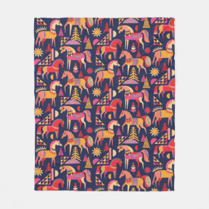 Skandinavische Pferde Muster nahtlos Design. Dekor Fleecedecke