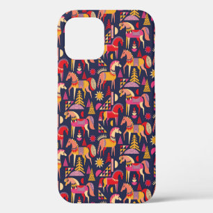 Skandinavische Pferde Muster nahtlos Design. Dekor iPhone 12 Hülle