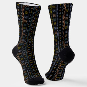 Skandinavische Volkskunst mit Sun & Wave Patter Socken