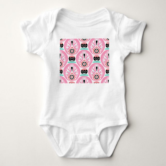 Skandinavische Volkskunst: Nordic Seamless. Baby Strampler (Vorderseite)