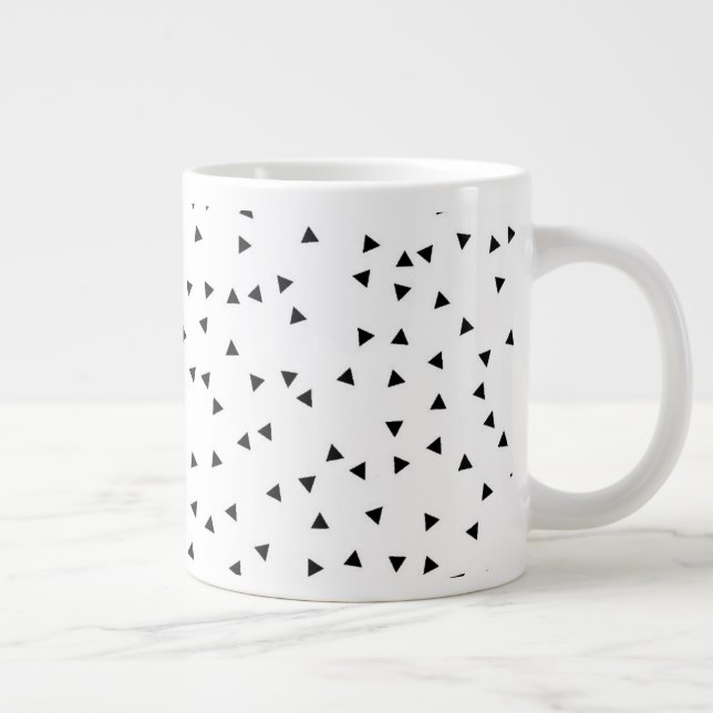 Skandinavisches Dreieck-Muster Jumbo-Tasse (Rechts)