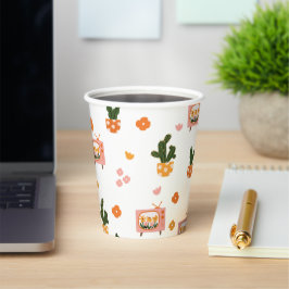 Skandinavisches Haus TV Nahtloses Muster Pappbecher