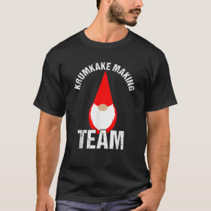 Skandinavisches Weihnachts-Krumkake-Mach-Team Gnom T-Shirt